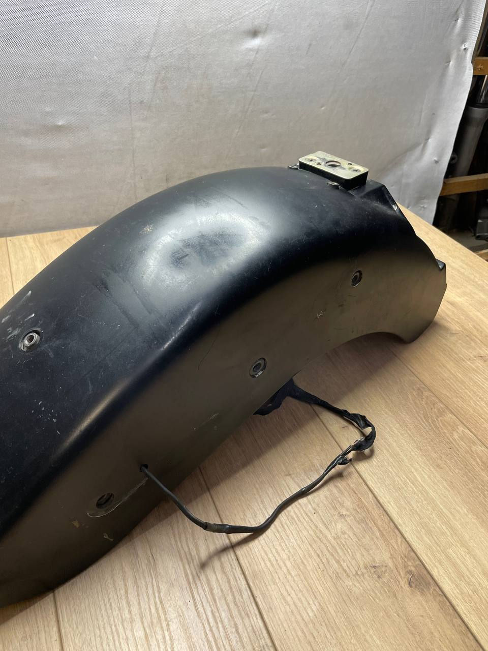 Прев'ю: Крило заднє Suzuki Vz 400,800 1997-2004 63111-48E00-000