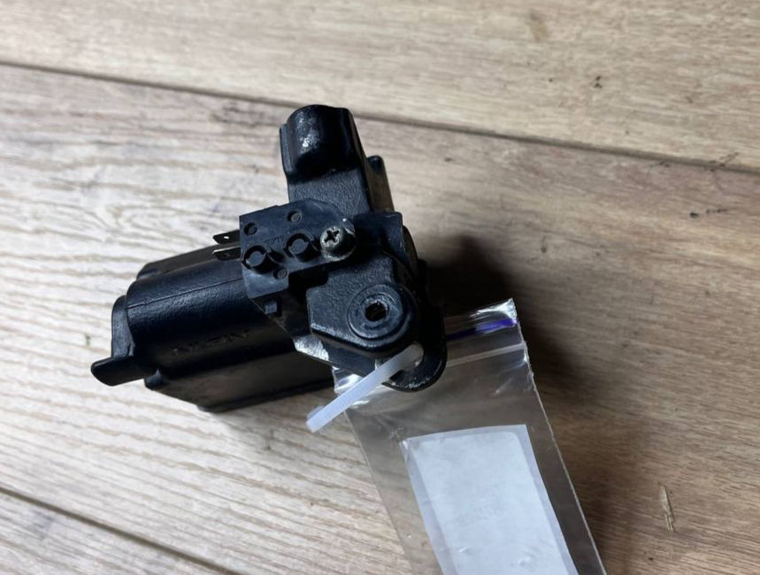 Thumbnail: Тормозна машинка Suzuki gsf 650 ,08-12  59600-10G20-000