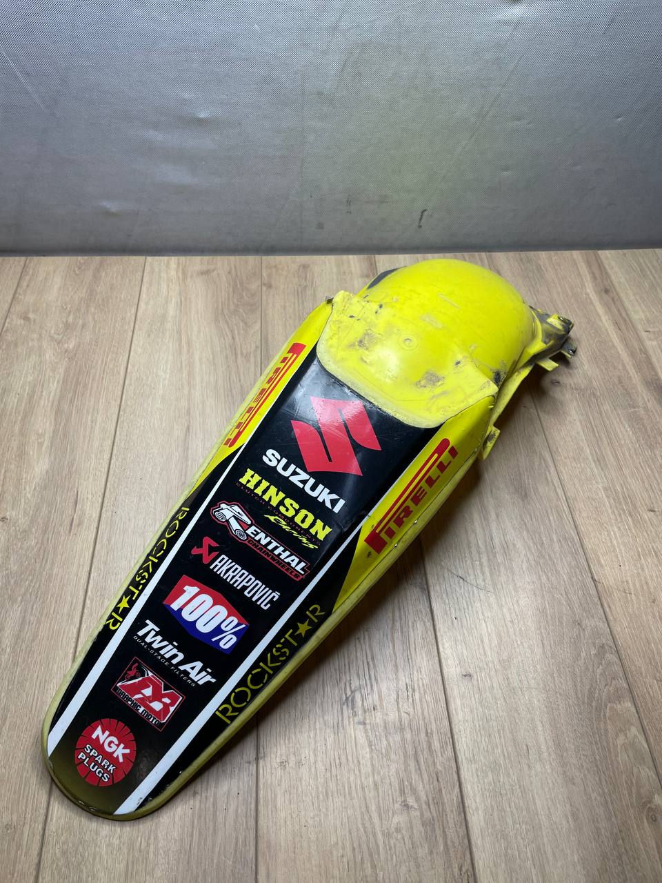 Миниатюра: Крило L,R, номерний знак , боковий пласти, Kawasaki Kxf250 Suzuki Rmz250 , 04-05