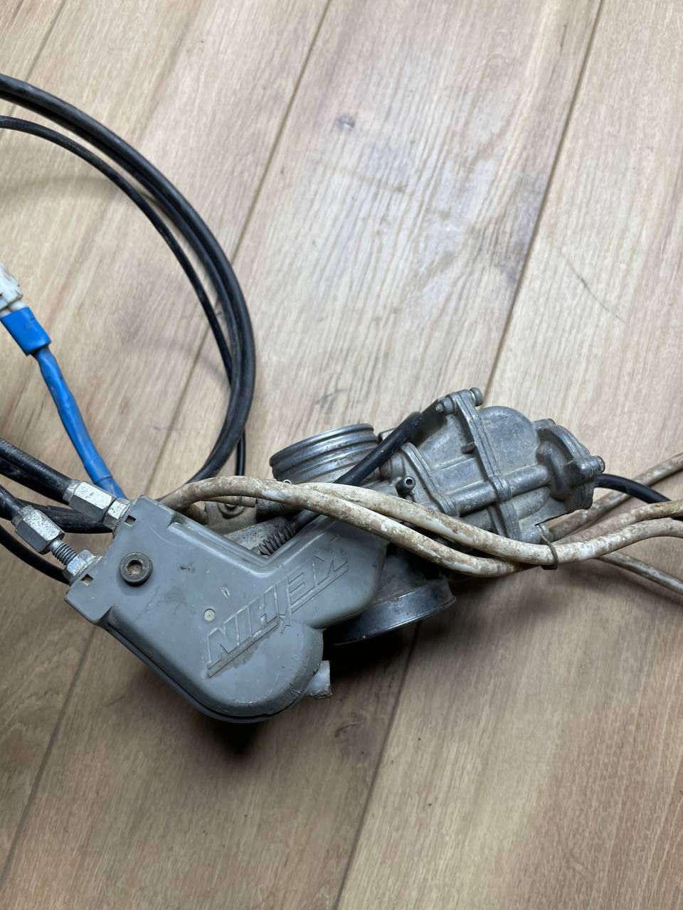 Thumbnail: Карбюратор  Kawasaki Kxf250 Suzuki Rmz250 , 04-05 K1500-300-22000