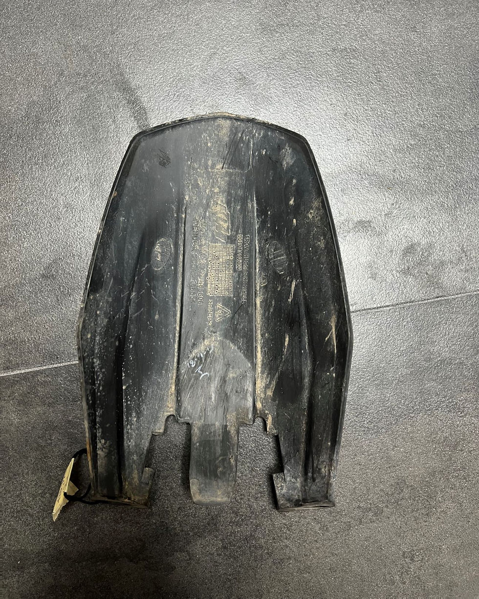 Прев'ю: Крило KTM duke 125-390  90106010010
