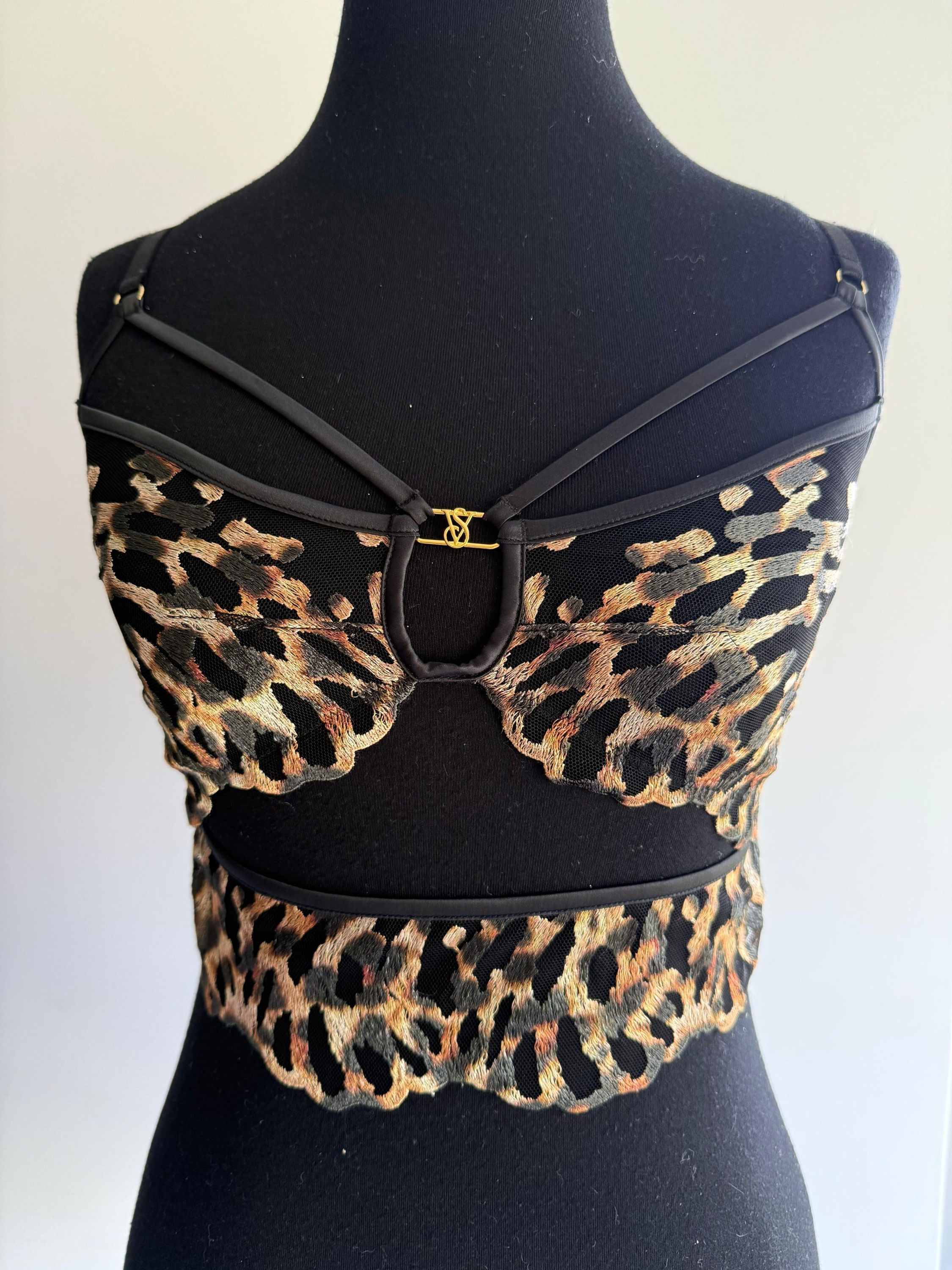 Corset Animal Print Victoria’s Secret – Edición Salvaje