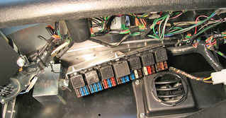 WHAT IS A FUSIBLE LINK AND HOW DO YOU REPAIR ONE IN YOUR CAR?