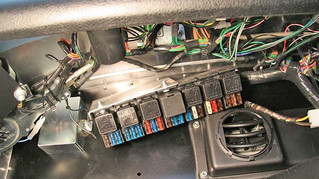 WHAT IS A FUSIBLE LINK AND HOW DO YOU REPAIR ONE IN YOUR CAR?
