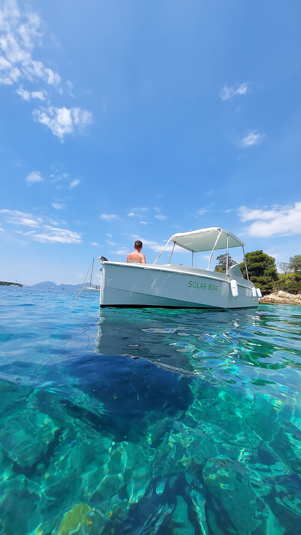 SolarBoat entre les îles de Lérins