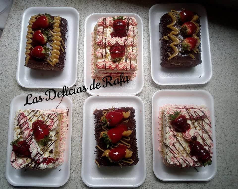 Miniatura: Mini rollos de chocolate y arequipe 
