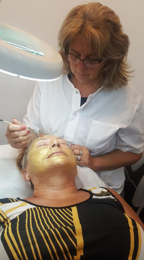 טיפולי רענון העור גולד קוסמטיק נוף הגליל