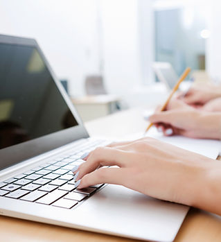 Laptop Writing