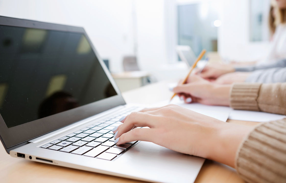 Laptop Writing