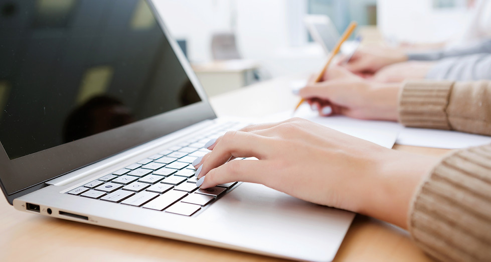 Laptop Writing