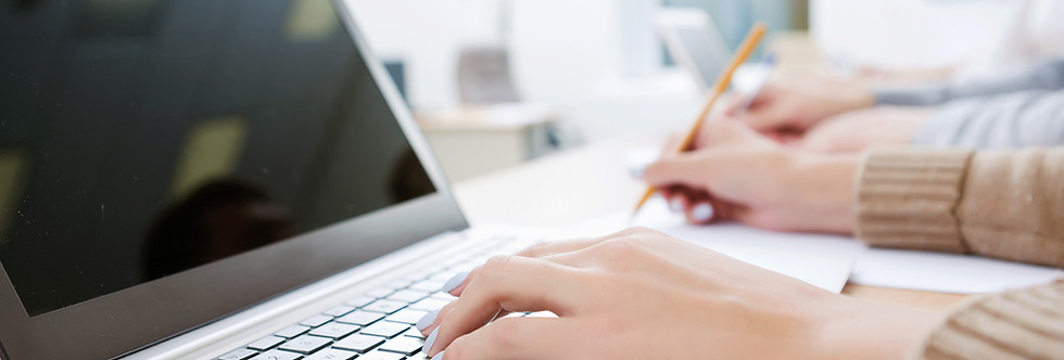 Laptop Writing