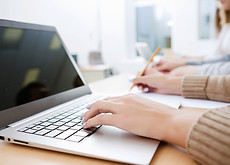 Laptop Writing