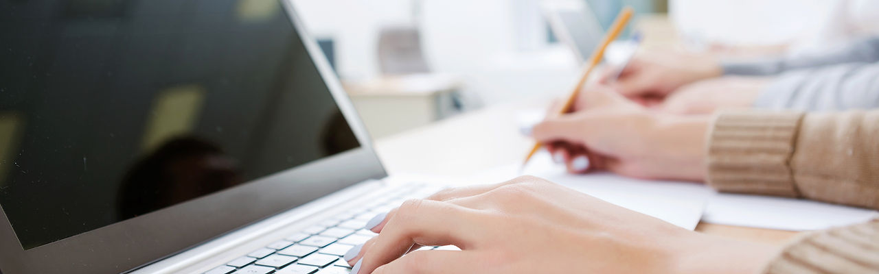 Laptop Writing