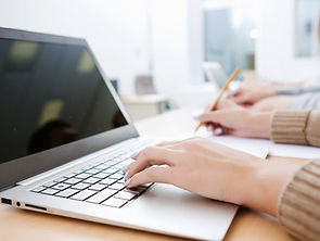 Laptop Writing