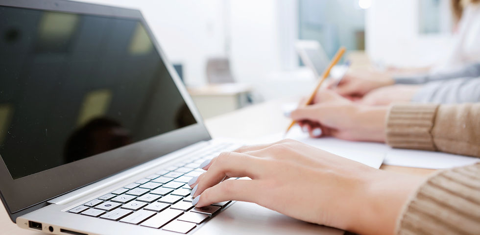 Laptop Writing