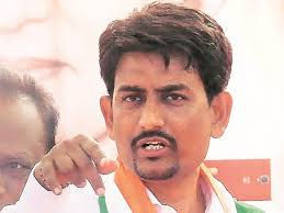 धंधुका के युवक के बाद एक और युवती पर हमला, इस नेता ने खुले आम विधर्मियों को दे डाली धमकी