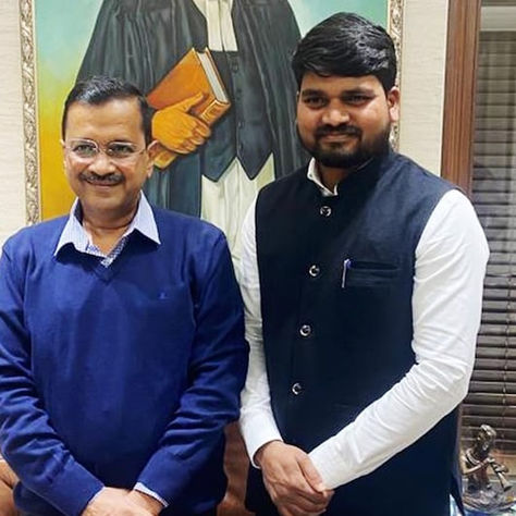 गुजरात में क्या होगा आम आदमी पार्टी का हाल; इन दो धुरंधरों पर है पूरा दारोमदार