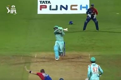 150 किमी की बीमर से नॉर्टजे ने डाली डी कॉक की जान खतरे में; बाल बाल बचे