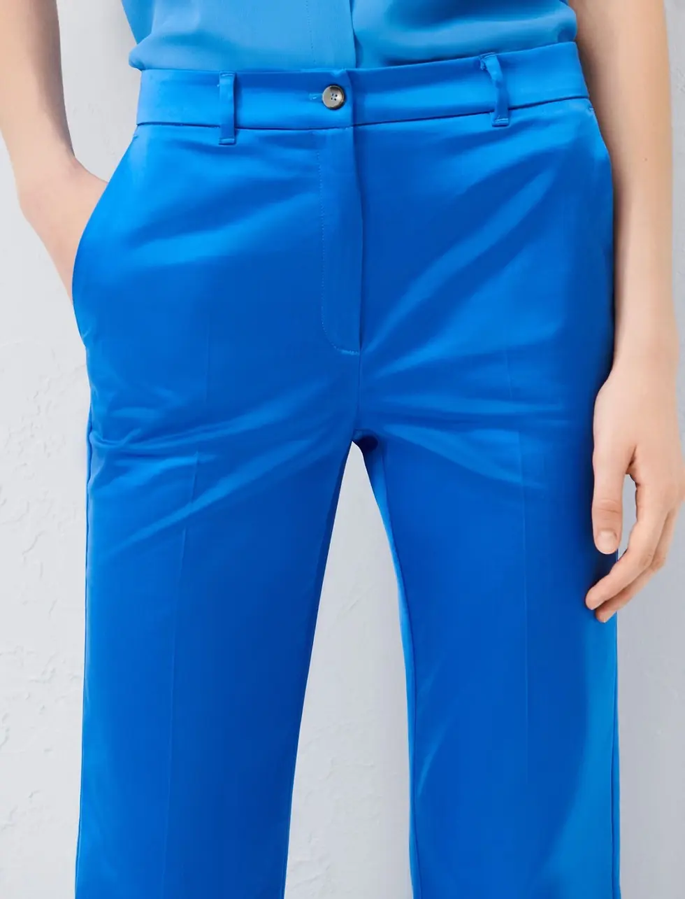 Thumbnail: MARELLA Pantaloni in raso blu elettrico T. 42