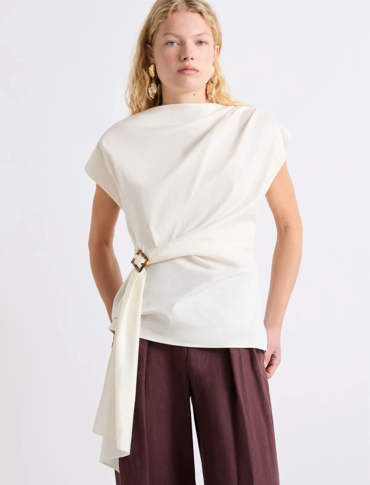 MARELLA Blusa smanicata con drappeggio bianco T. 42
