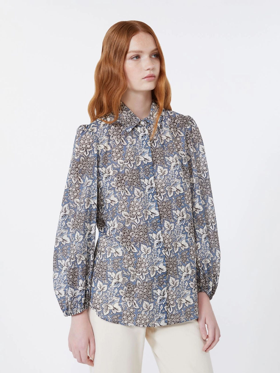 Thumbnail: MAX MARA WEEKEND Camicia in voile di cotone stampato blu T.42