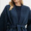 Miniatura: MAX MARA LEISURE Cappotto midi a vestaglia blu navy  T. 42