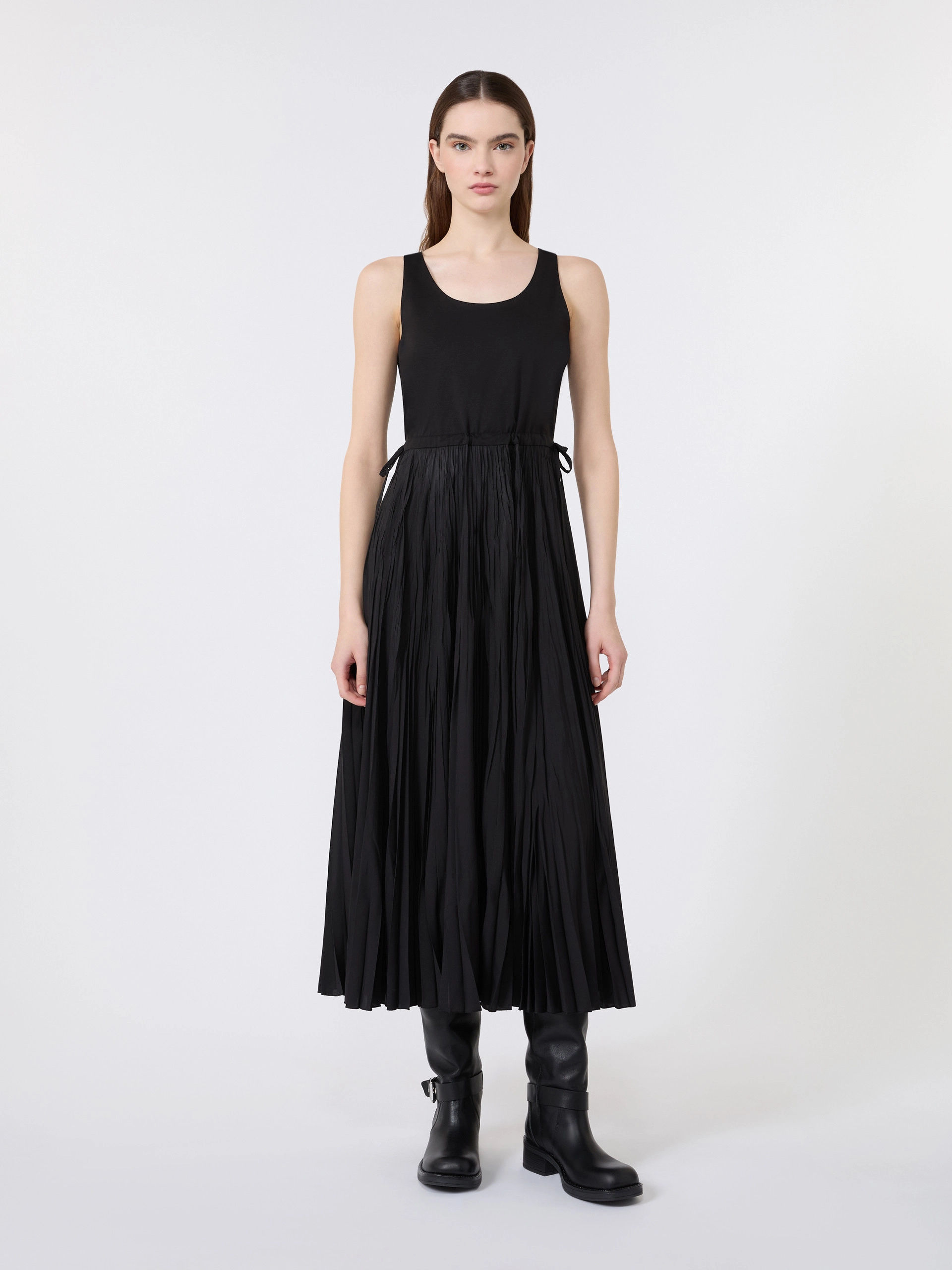 MAX MARA WEEKEND Abito in jersey con gonna plissé nero T.42