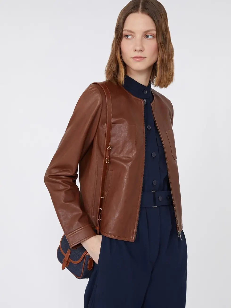 Miniatura: MAX MARA WEEKEND Giacca corta in nappa cuoio  T. 42