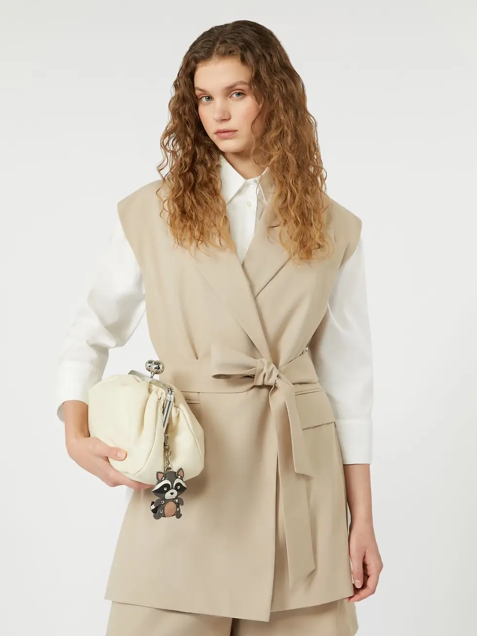 Thumbnail: MAX MARA WEEKEND Blazer smanicato in cotone crêpe T. 42