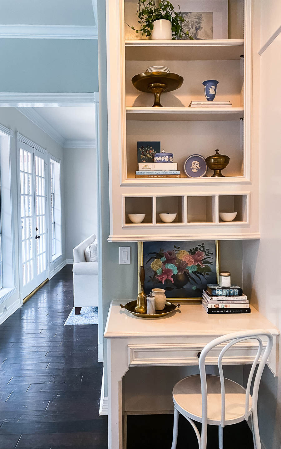 kitchen built in shelf before