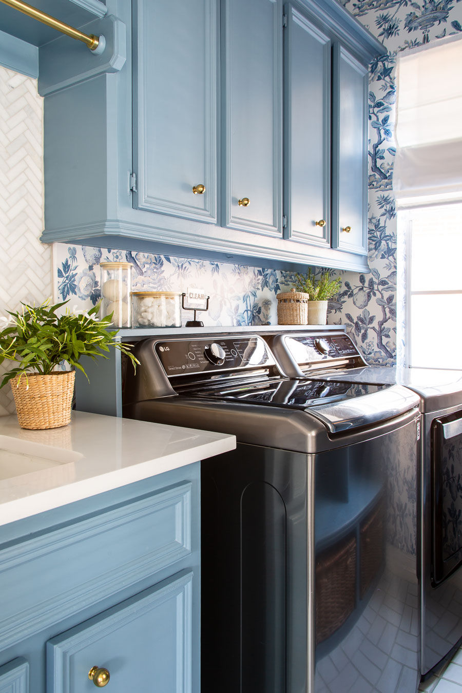 wallpops scalamandre shantung delft wallpaper, sherwin williams faded blue linen