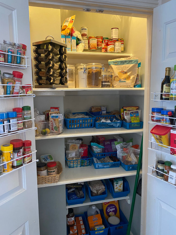 6 Tips for Organizing A Pantry With Deep Shelves