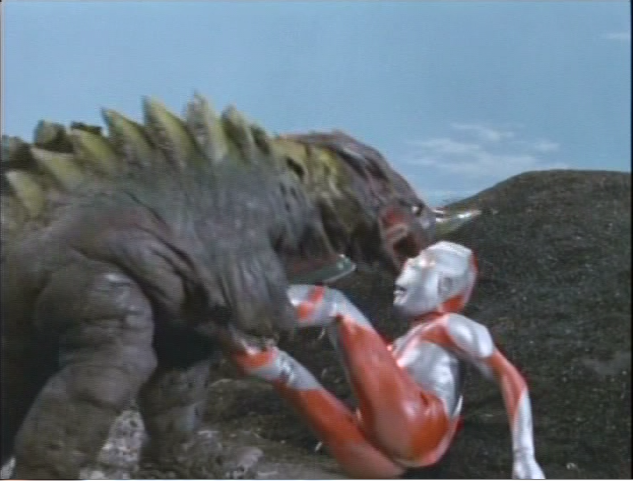 Ultraman vs Neronga