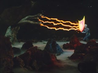 King Ghidorah vs Zone Fighter