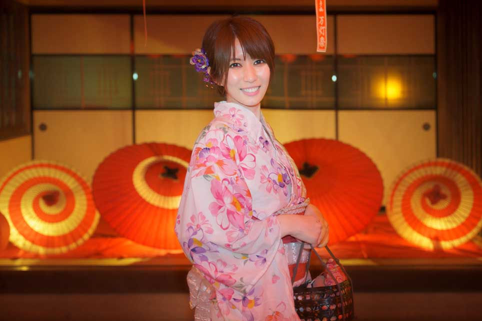 法多山尊永寺万灯祭 浴衣