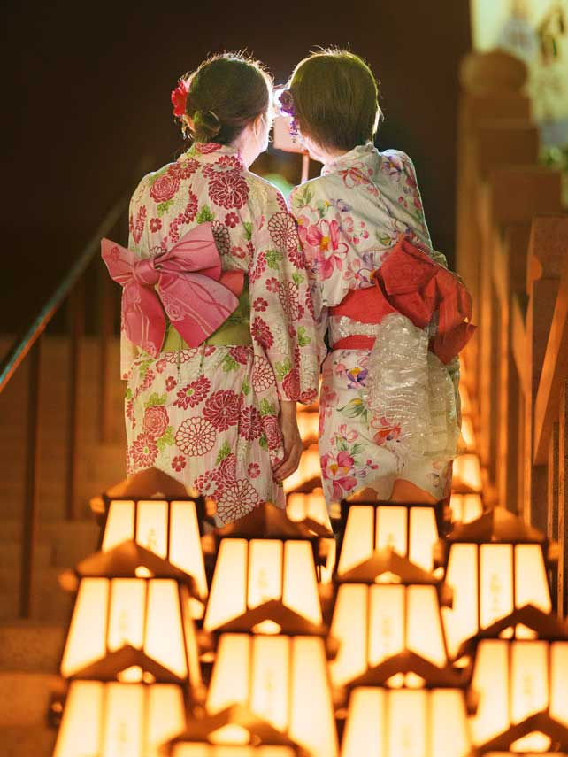 法多山万灯祭 浴衣