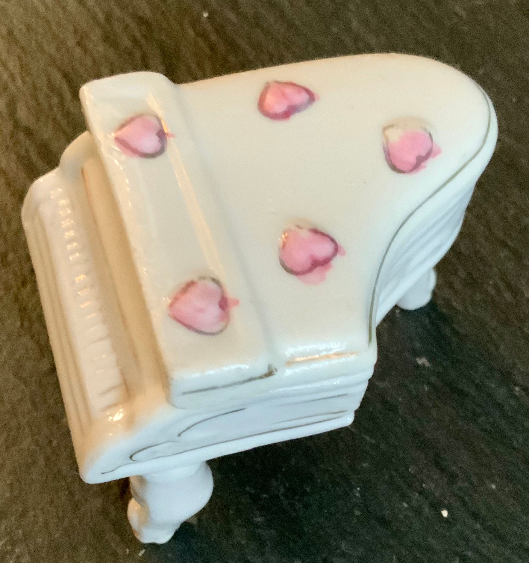 Small porcelain Piano