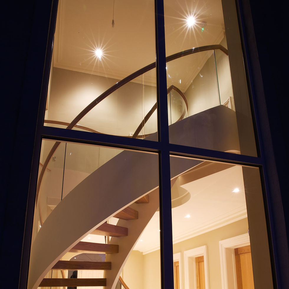 Glass Staircase Safety: Facts, Myths & What to Expect