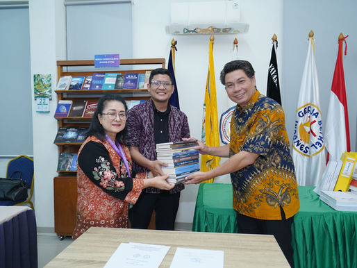 Hibah Karya Ilmiah STTBI kepada STFT Jaffray Makassar