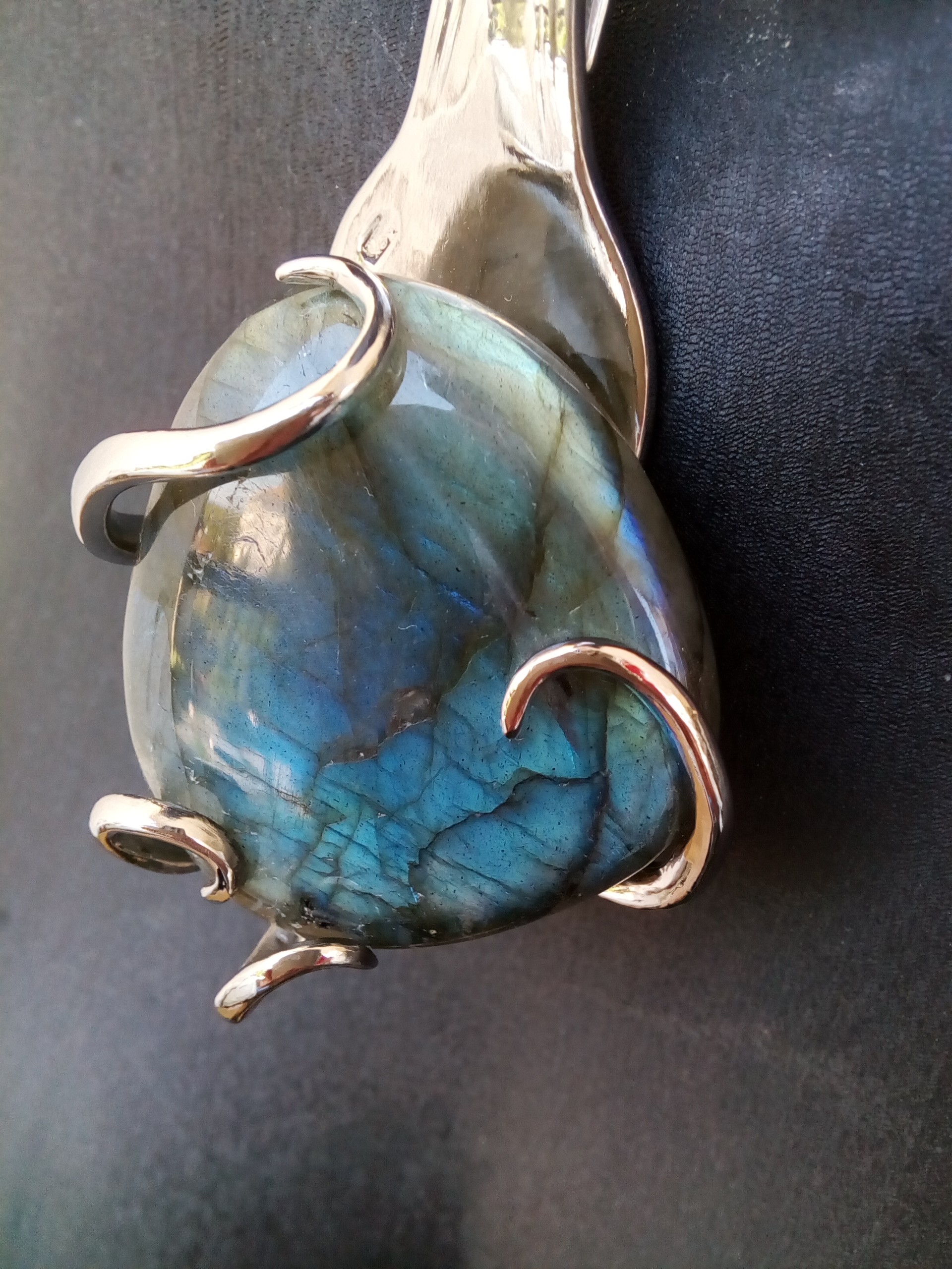 Labradorite Extra(Madagascar)