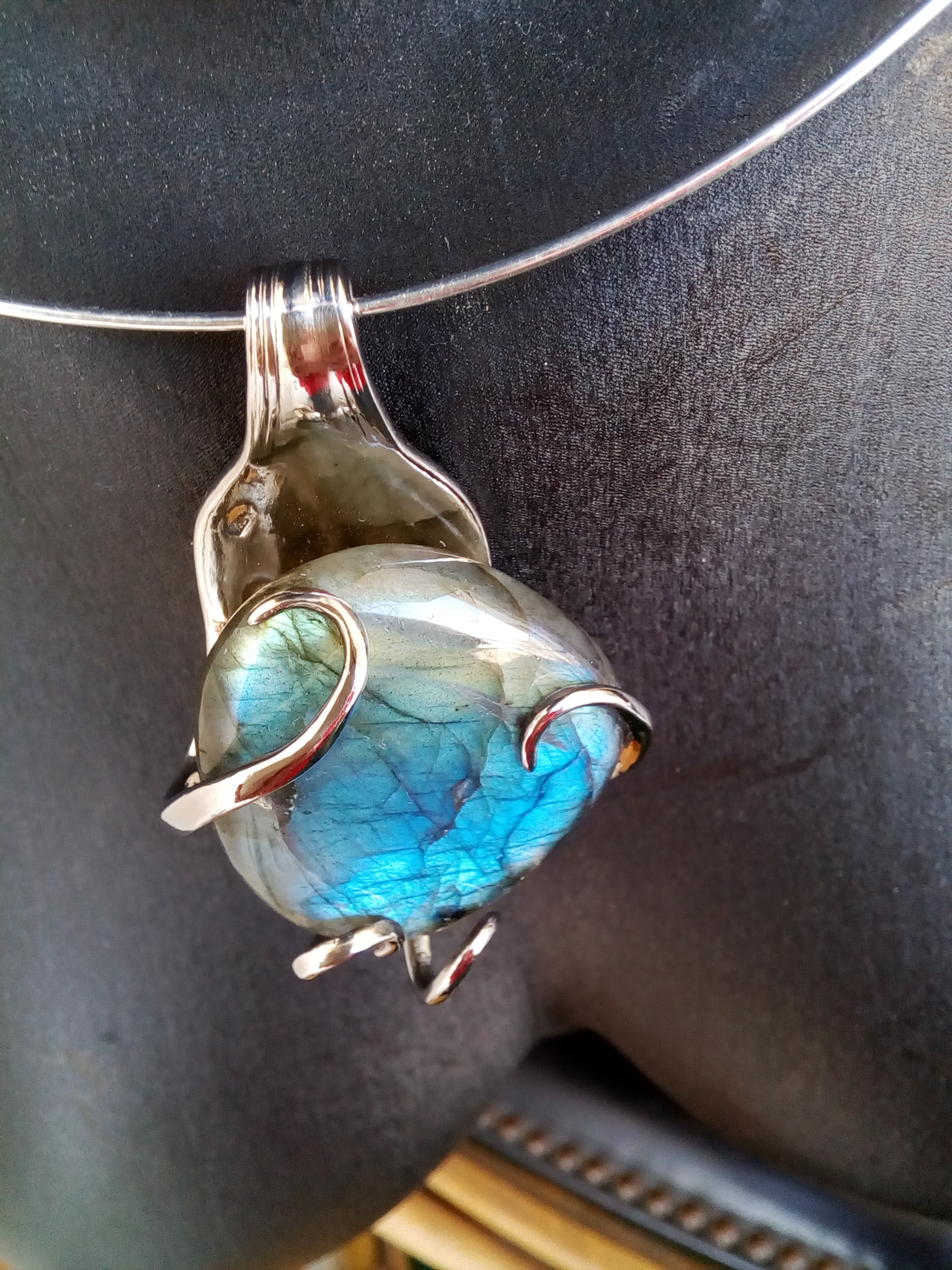 Labradorite Extra(Madagascar)