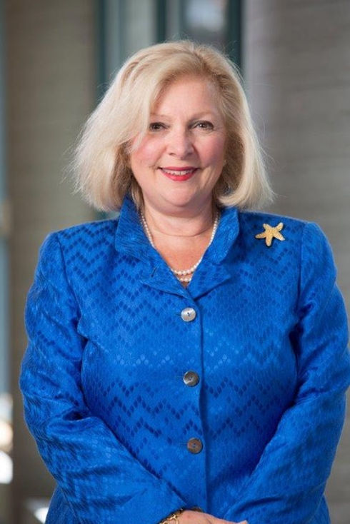 Elaine Eisenman.jpeg