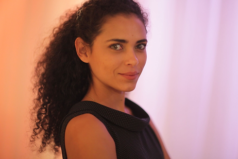 Ana Biavatti 2.png