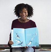 Teacher-reading-a-story-to-her-students-1024x683.jpg