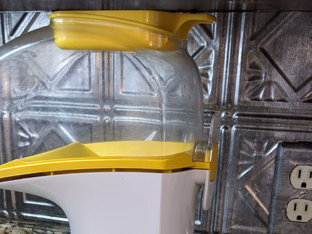 Popcorn Maker Review: Easy Snacks, No Complaints