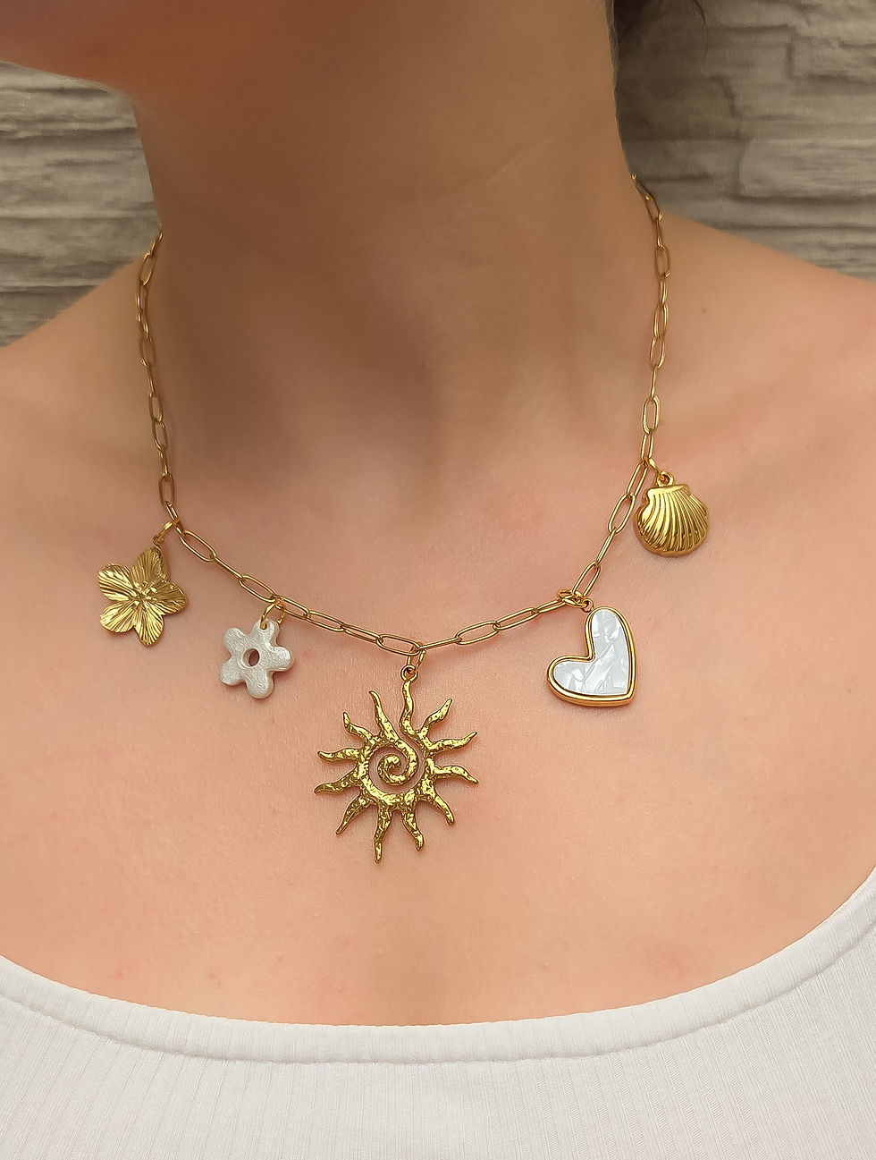Miniature : Collier Nacélya sur fond bois - Les merveilles de Sophie