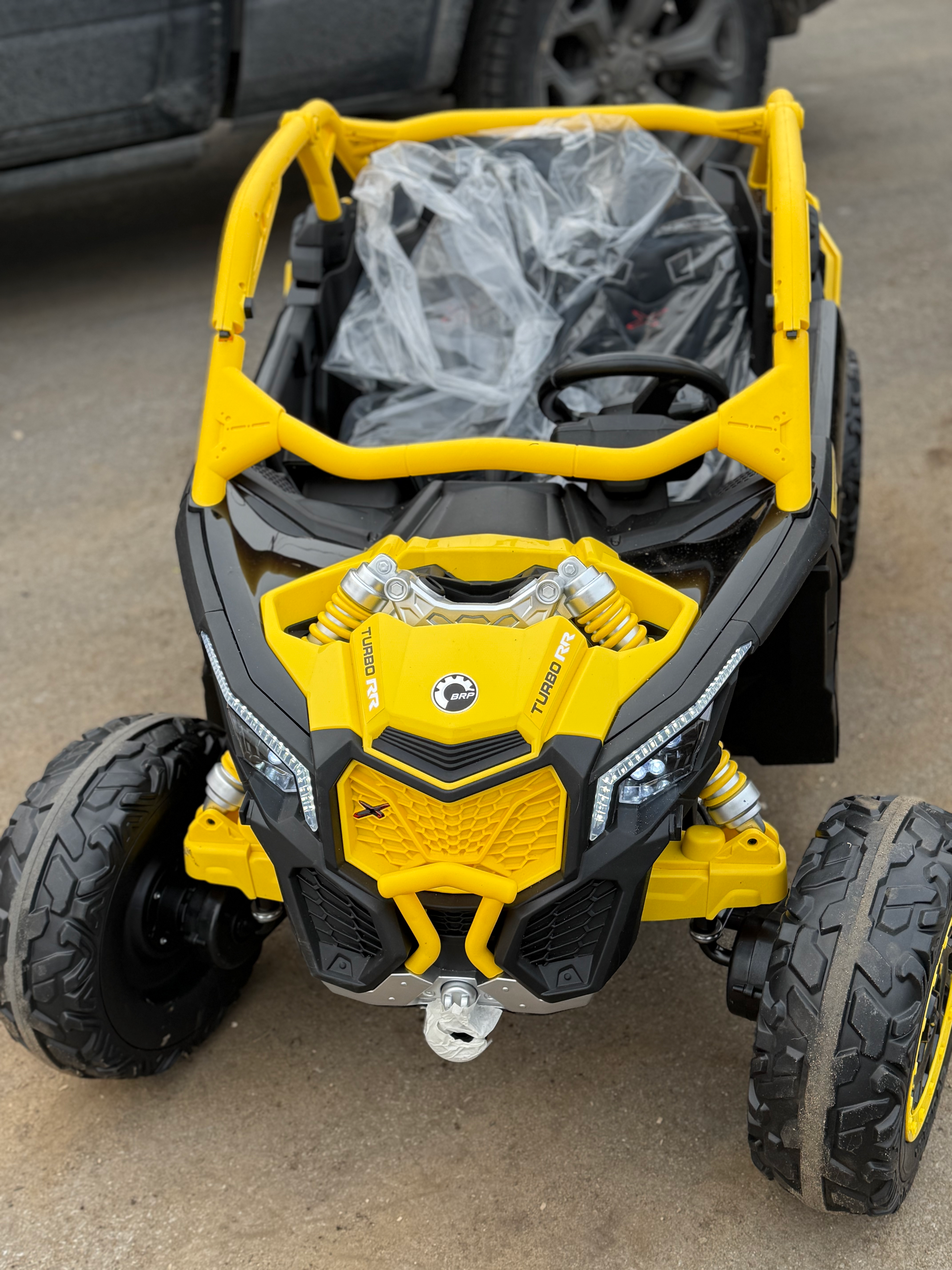 CANAM JAUNE