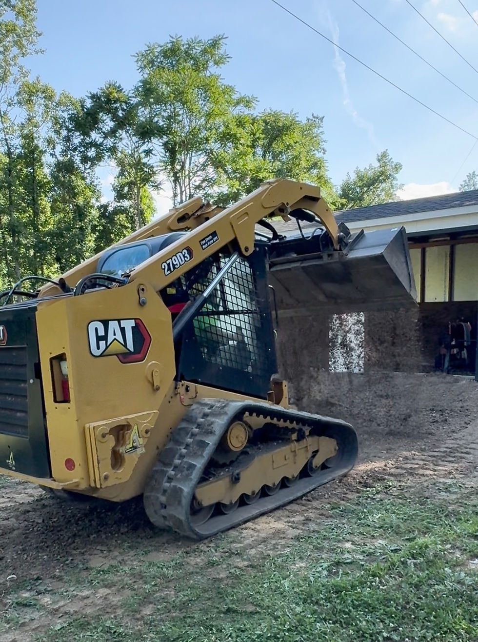 fresno-landworks-pool-pad-excavation-coshocton-ohio.jpeg