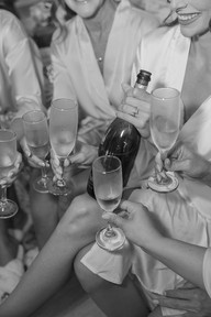 luxury florida wedding photographer getting ready photos