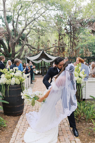 The Delamater House Wedding Photographer | Timeless Wedding Photography at New Smyrna Beach's Hidden Garden Estate